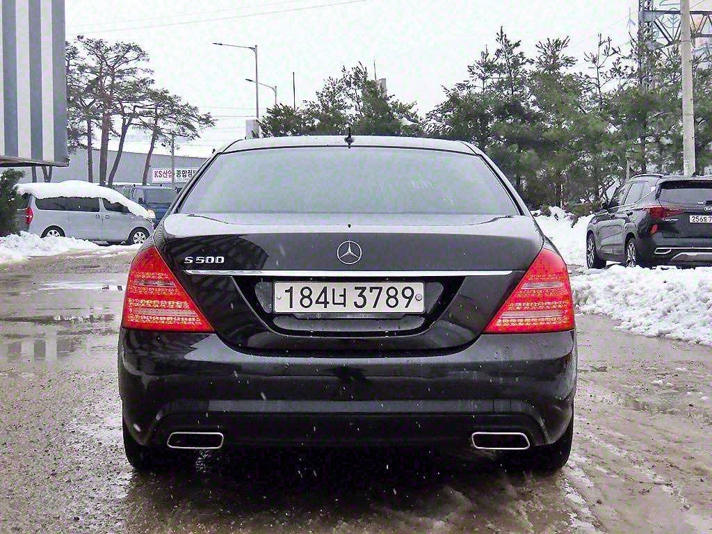 Mercedes Benz S Class - Vista 4