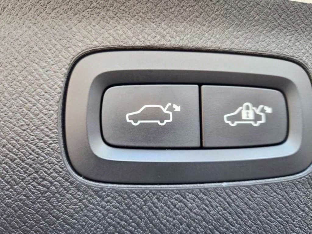 Volvo XC90 - Vista 8