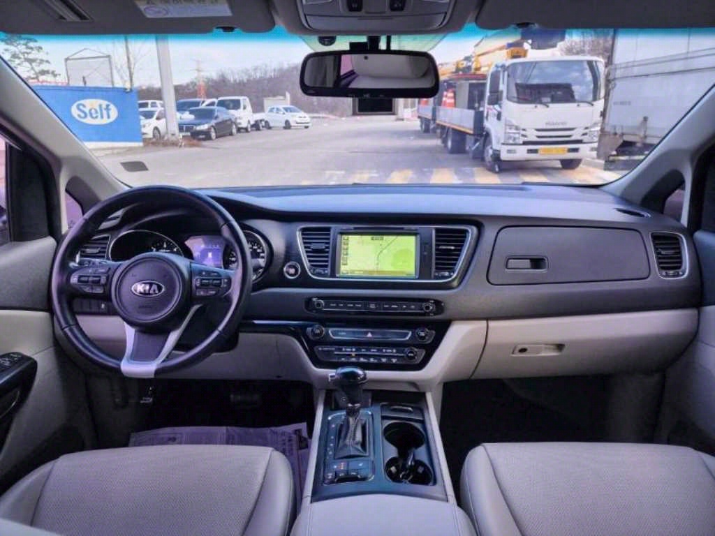 KIA Carnival 2016 Blanco - Importación desde Corea - HF Imports Iquique - Foto 14