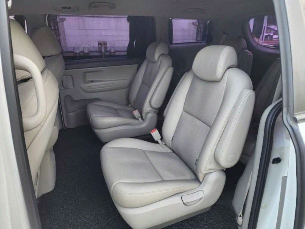 KIA Carnival 2016 Blanco - Importación desde Corea - HF Imports Iquique - Foto 13