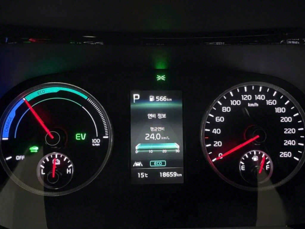 KIA K5 2023 Negro - Importación desde Corea - HF Imports Iquique - Foto 13