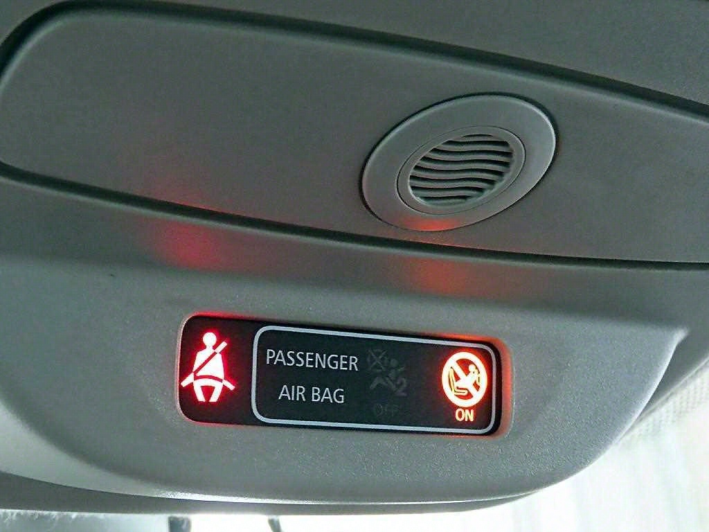 SAMSUNG QM3 - Vista 12