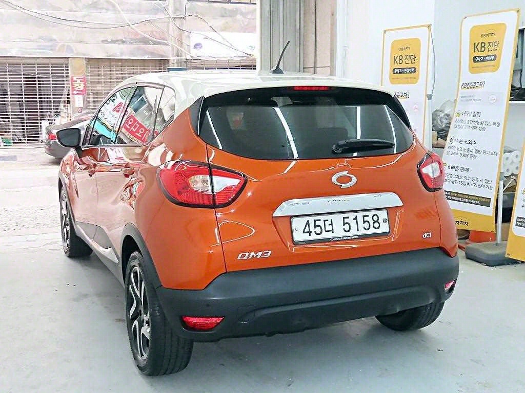 SAMSUNG QM3 - Vista 4