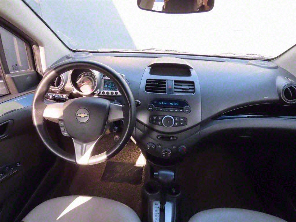 Chevrolet Spark - Vista 8