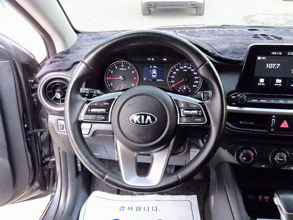 KIA K3 - Vista 8