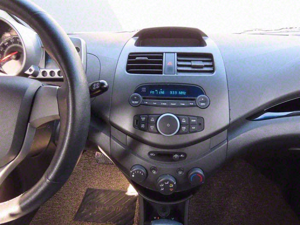 Chevrolet Spark - Vista 10