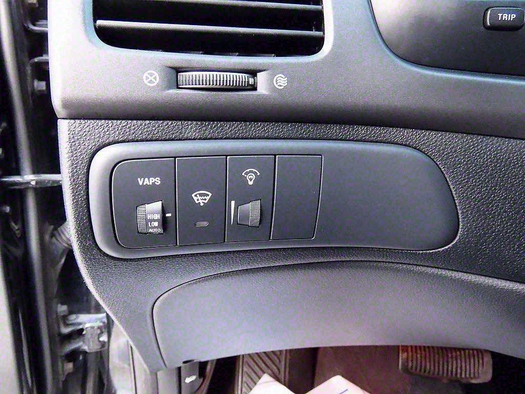 KIA Lotze - Vista 12