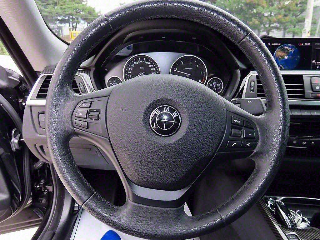 BMW Gran Turismo - Vista 8