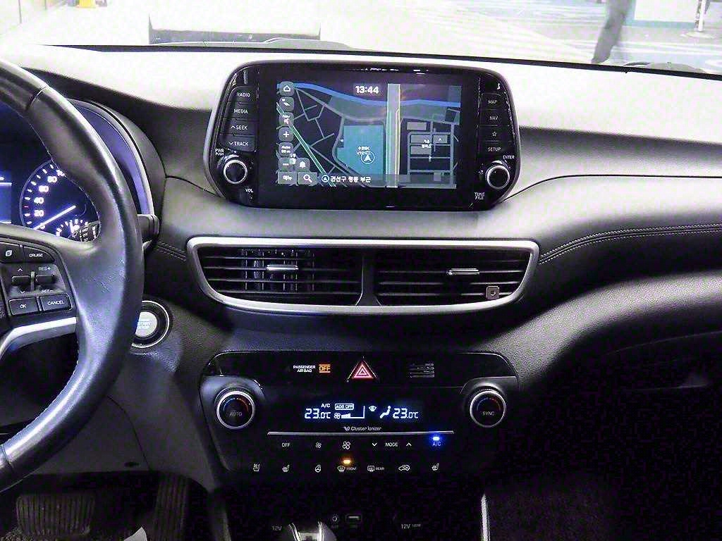 HYUNDAI Tucson - Vista 11