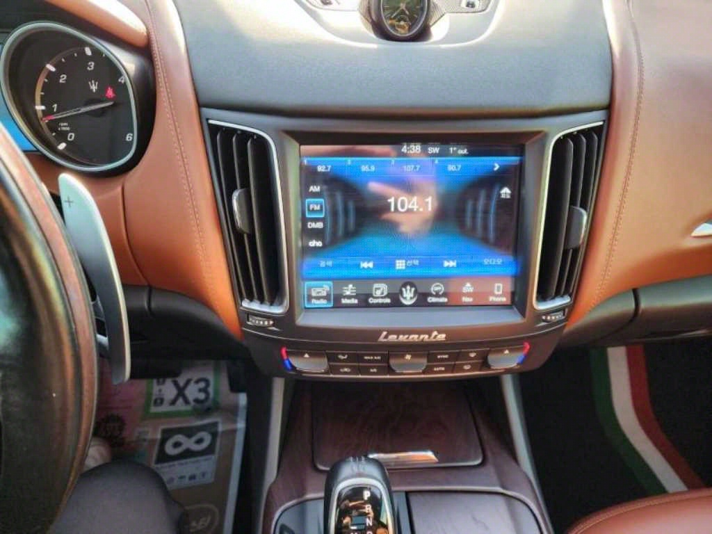 Maserati Levante 2017 Gris - Importación desde Corea - HF Imports Iquique - Foto 13