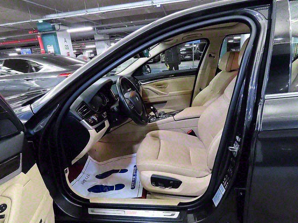 BMW 5 Series - Vista 6