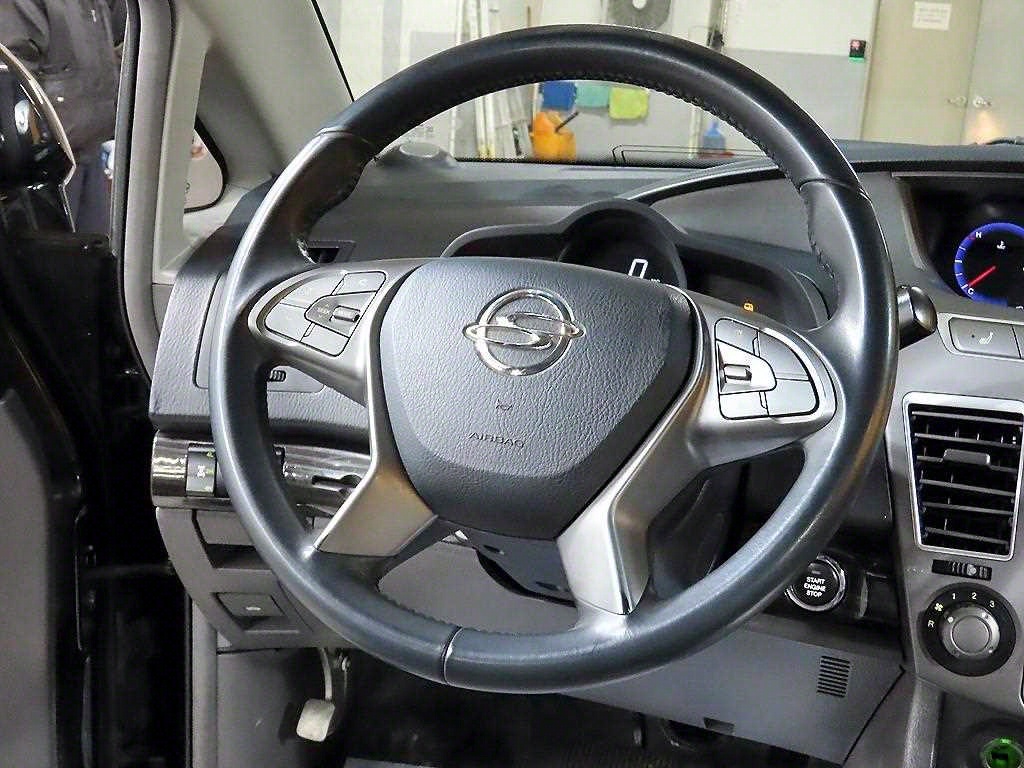 Ssangyong Korando - Vista 6