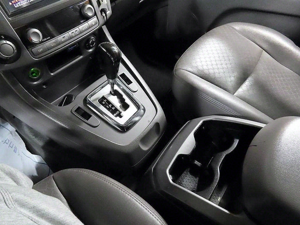 Ssangyong Korando - Vista 11