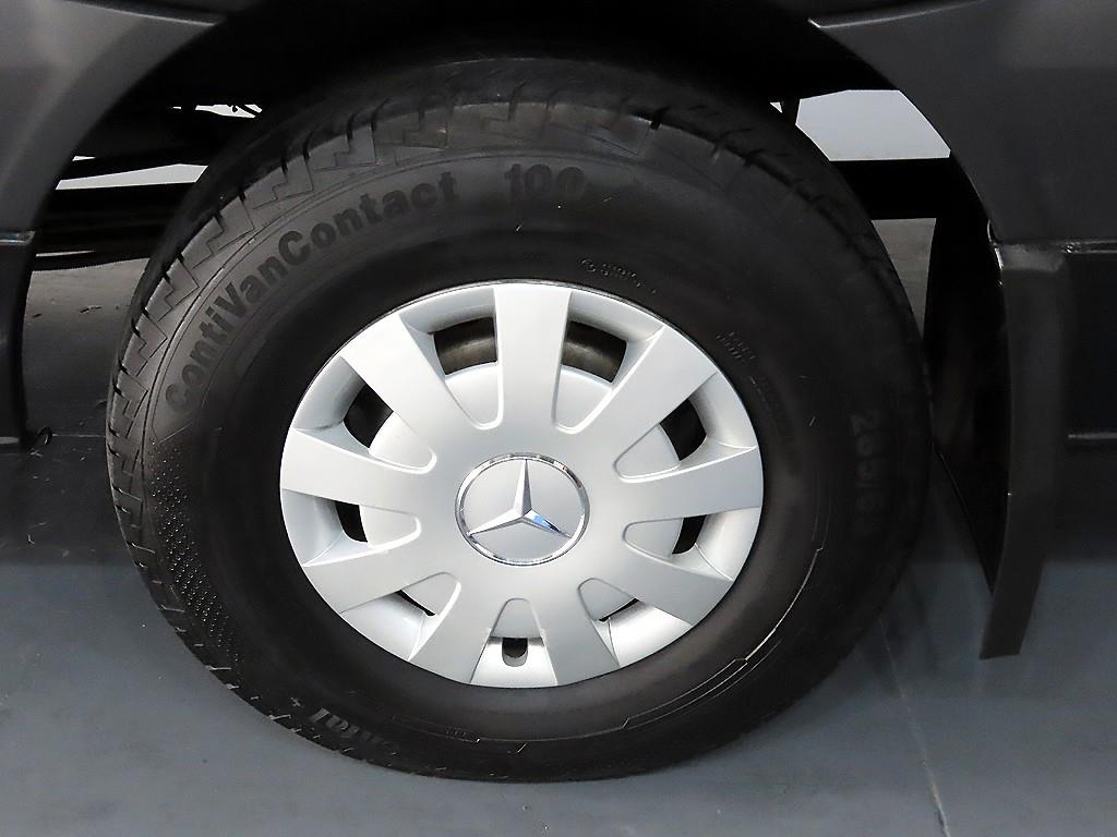 Mercedes Benz Sprinter 2014 Negro - Importación desde Corea - HF Imports Iquique - Foto 20