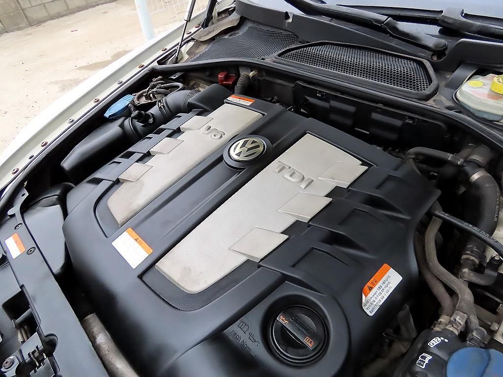 Volkswagen Phaeton 2012 the color of pearl - Importación desde Corea - HF Imports Iquique - Foto 18