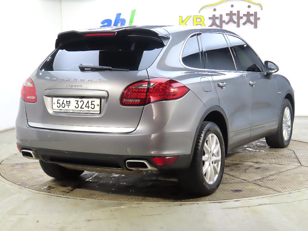 Porsche Cayenne - Vista 4