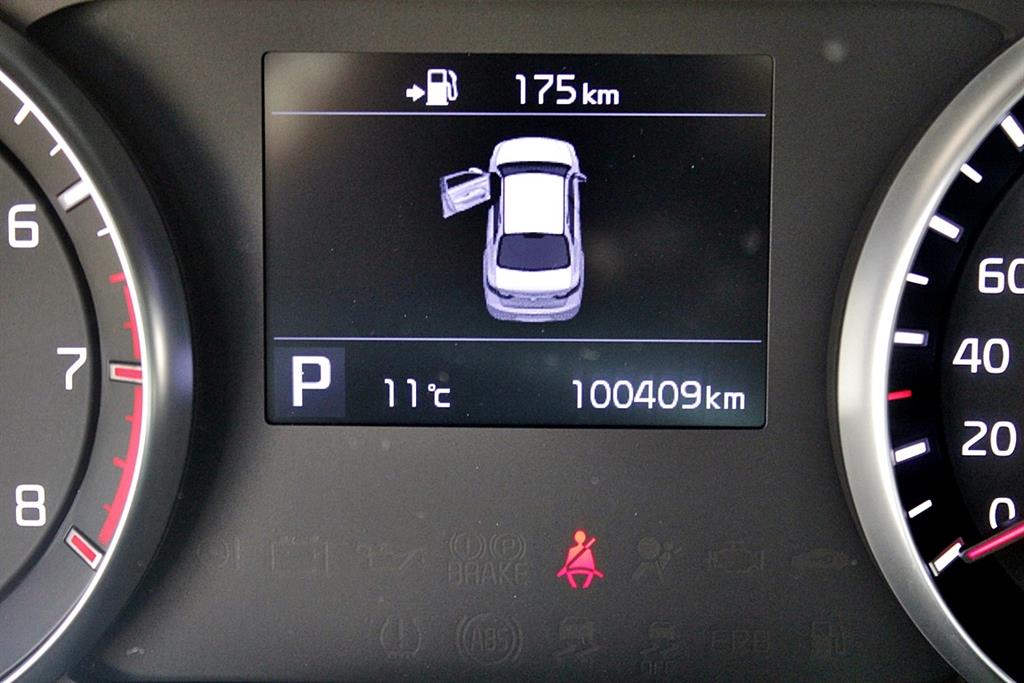 KIA K7 2019 Blanco - Importación desde Corea - HF Imports Iquique - Foto 9