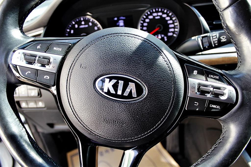 KIA K7 2019 Blanco - Importación desde Corea - HF Imports Iquique - Foto 8