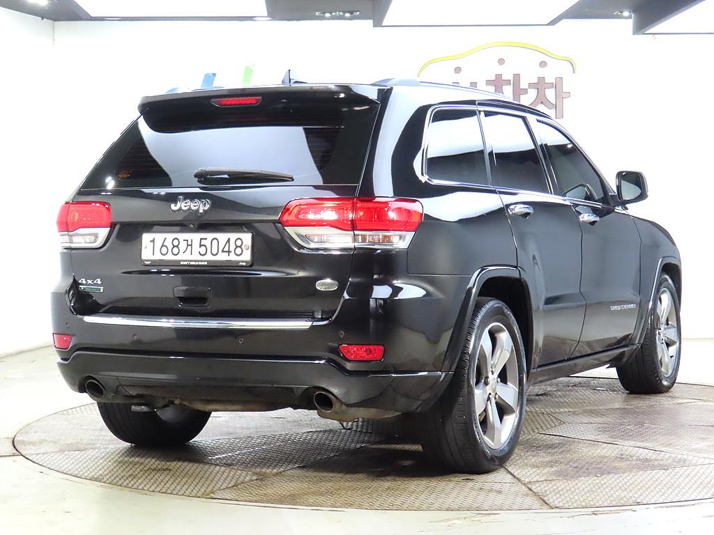 Jeep Cherokee - Vista 4