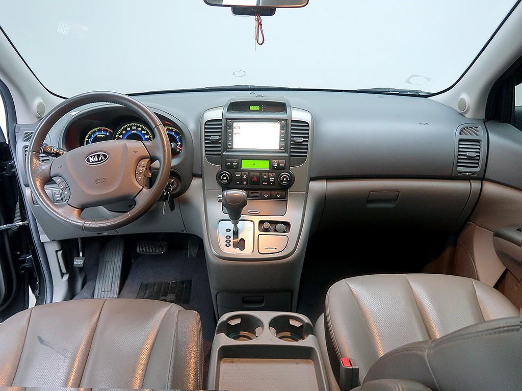 KIA Carnival - Vista 9