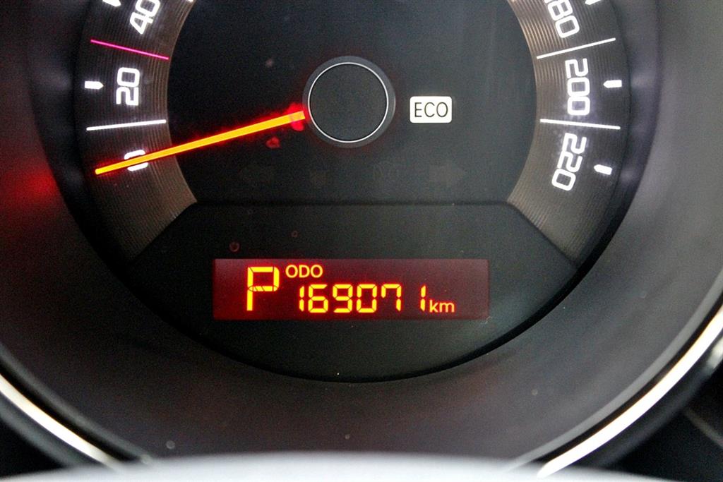 KIA Soul 2011 Blanco - Importación desde Corea - HF Imports Iquique - Foto 9