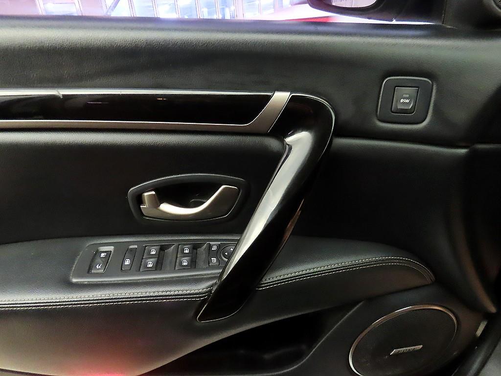 SAMSUNG SM7 - Vista 11