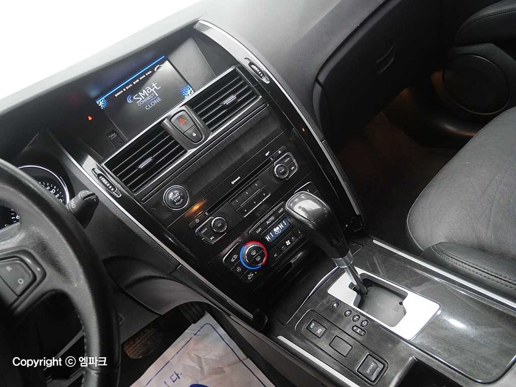 SAMSUNG SM7 - Vista 9