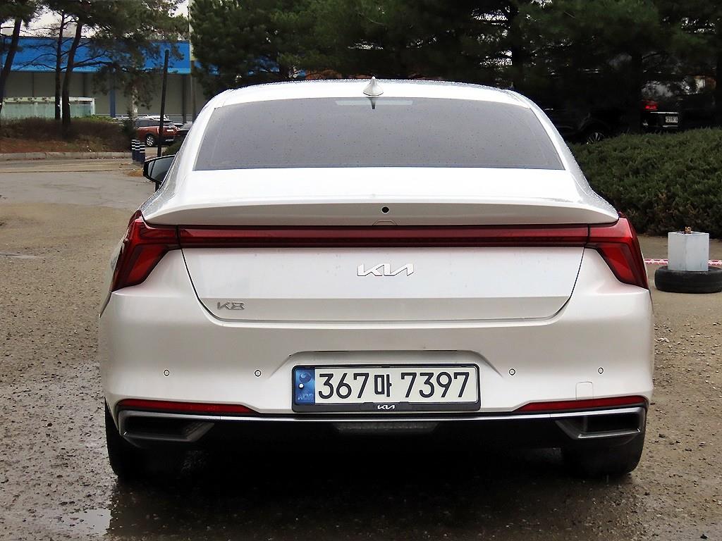 KIA K8 - Vista 4