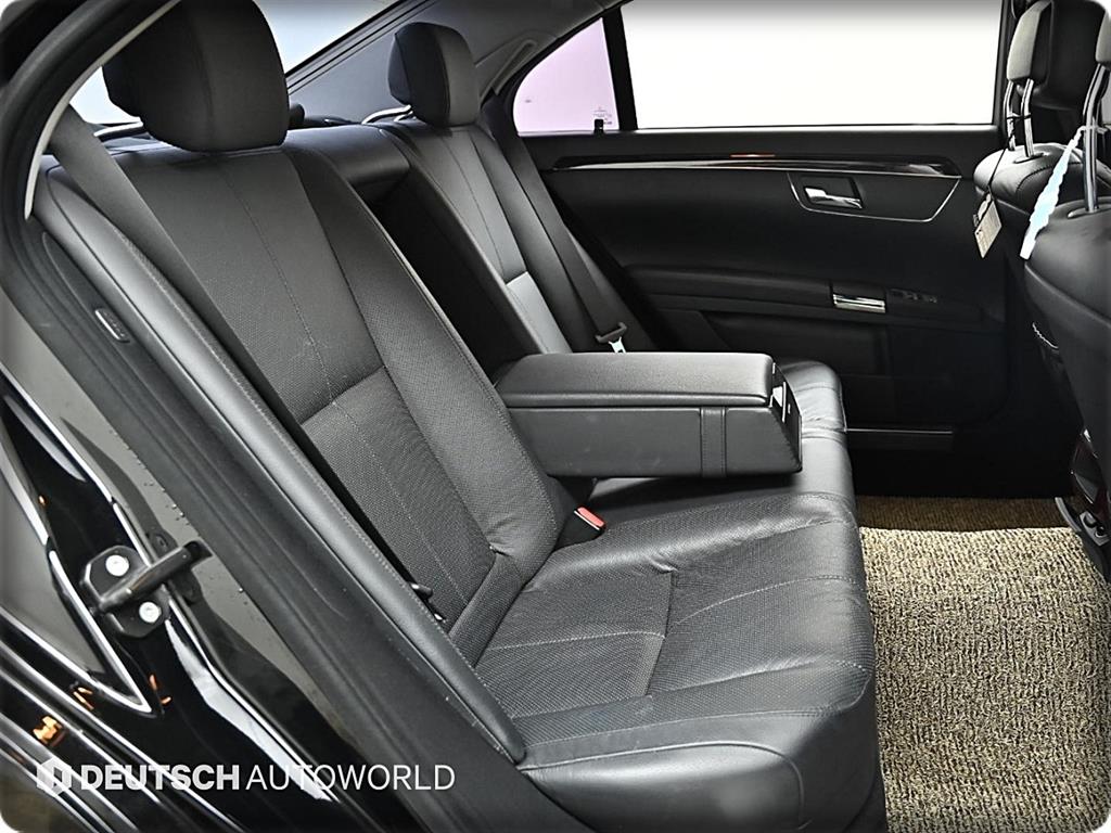 Mercedes Benz S Class - Vista 12