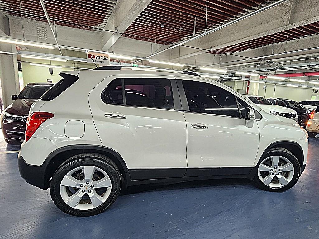 Chevrolet Trax 2014 the color of pearl - Importación desde Corea - HF Imports Iquique - Foto 17