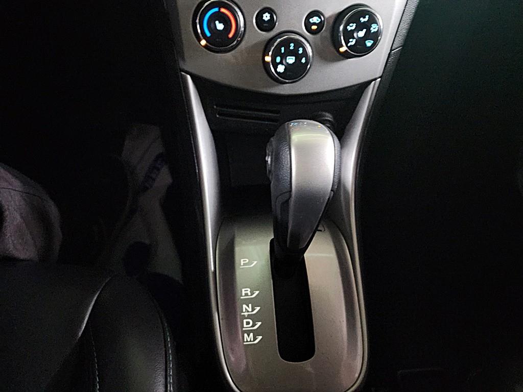 Chevrolet Trax 2014 the color of pearl - Importación desde Corea - HF Imports Iquique - Foto 13