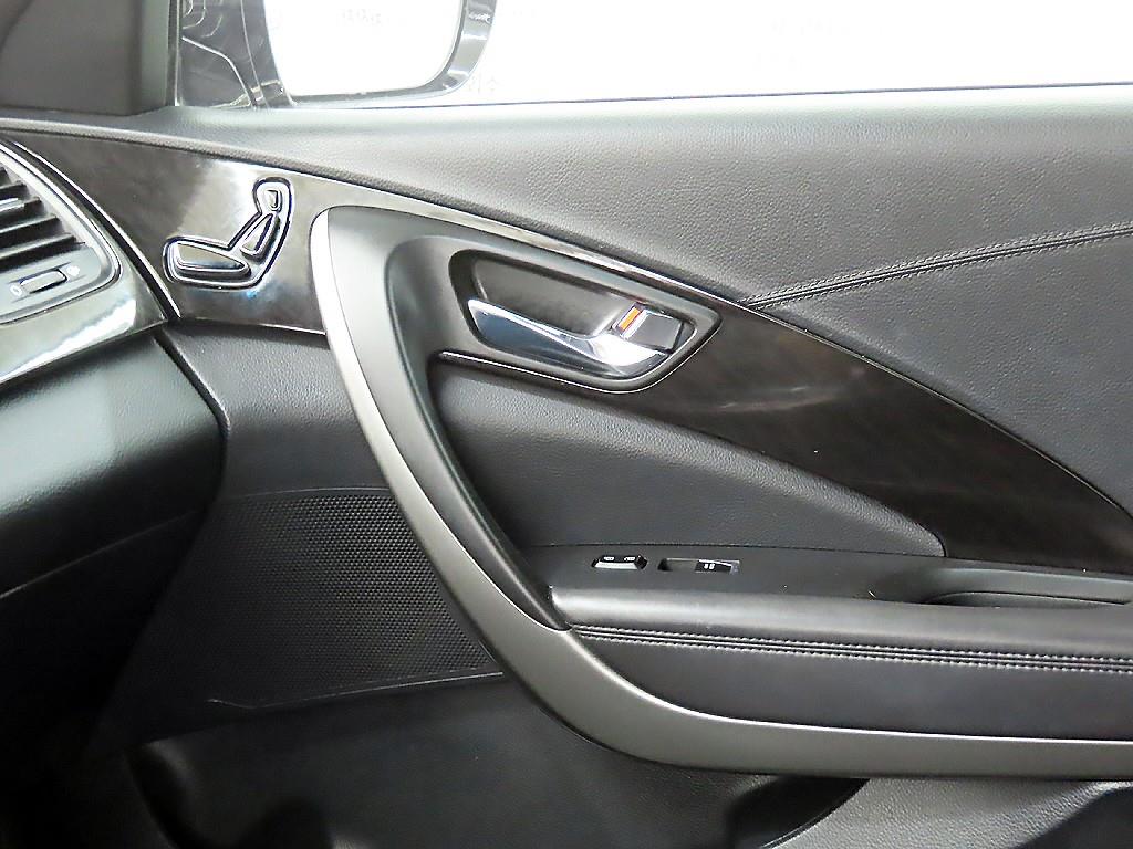 HYUNDAI Grandeur 2015 Negro - Importación desde Corea - HF Imports Iquique - Foto 17