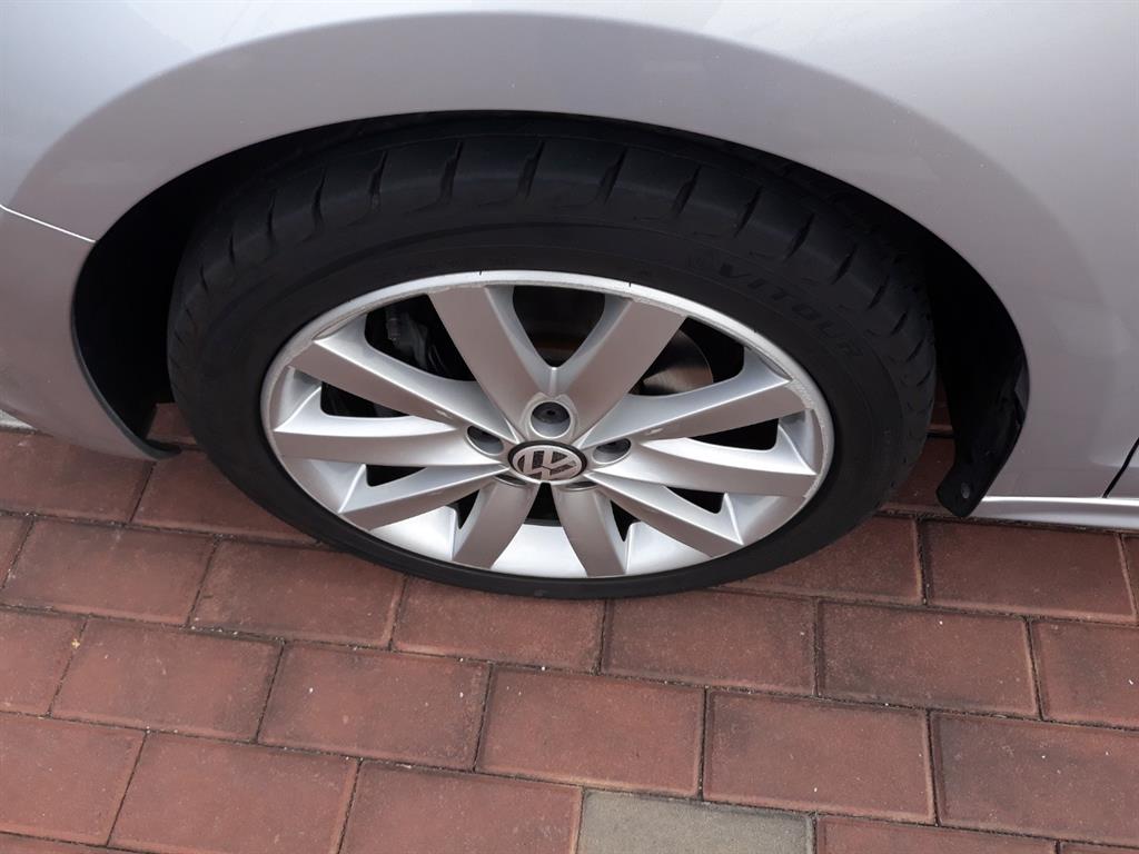 Volkswagen Jetta 2014 Plateado - Importación desde Corea - HF Imports Iquique - Foto 20