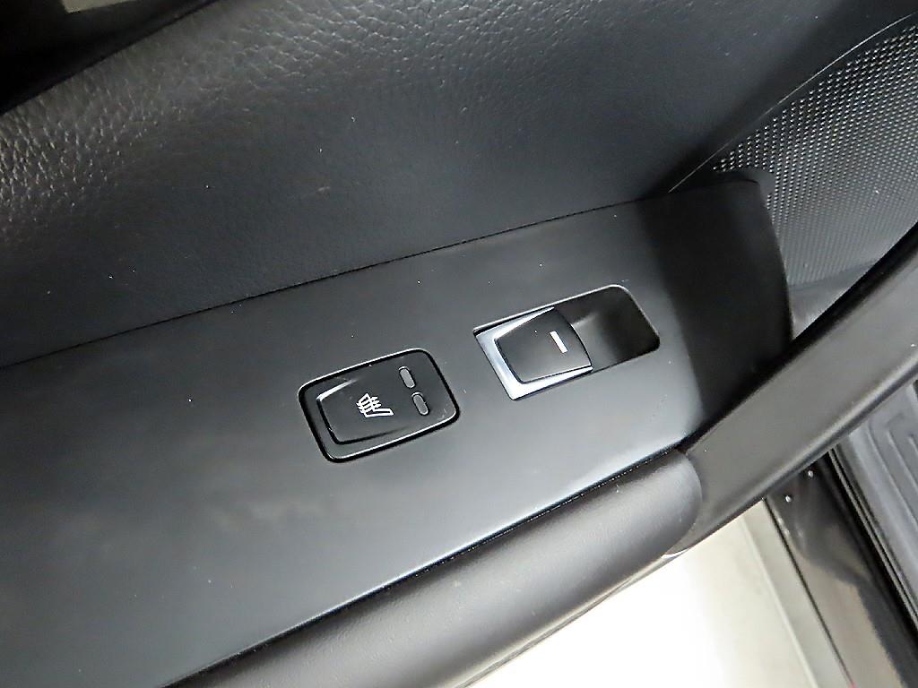 HYUNDAI Grandeur 2015 Negro - Importación desde Corea - HF Imports Iquique - Foto 18