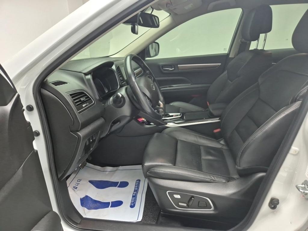 SAMSUNG QM6 - Vista 11