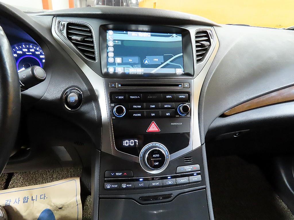 HYUNDAI Grandeur - Vista 9