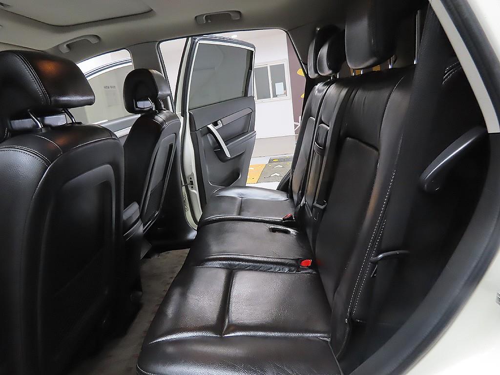 Chevrolet Captiva 2011 Blanco - Importación desde Corea - HF Imports Iquique - Foto 11