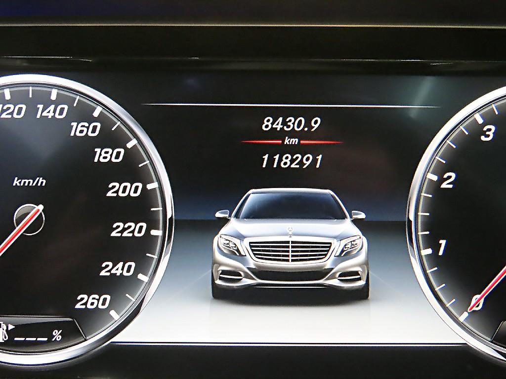 Mercedes Benz S Class - Vista 8