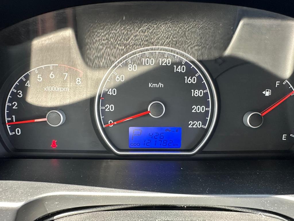 HYUNDAI Avante - Vista 8