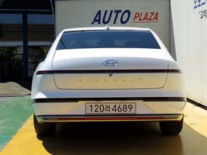 HYUNDAI Grandeur - Vista 8