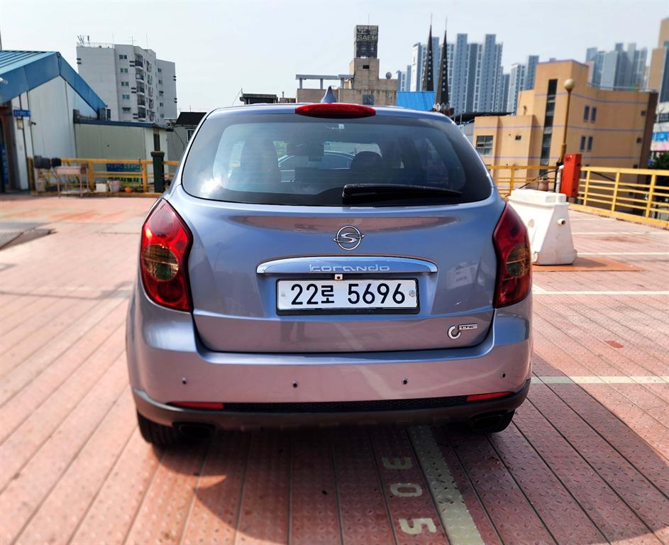 Ssangyong Korando - Vista 4