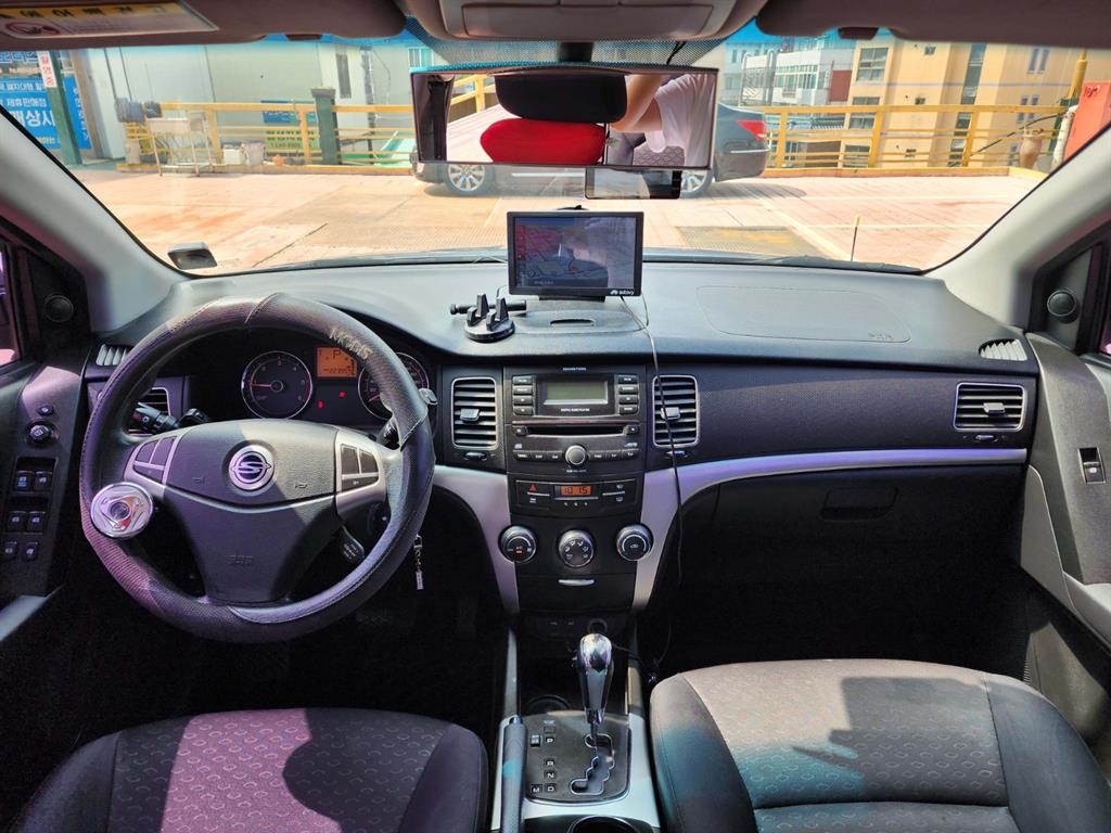 Ssangyong Korando - Vista 5