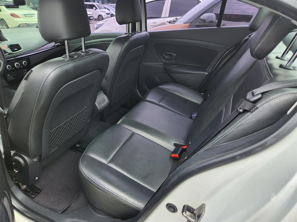 SAMSUNG SM3 - Vista 8