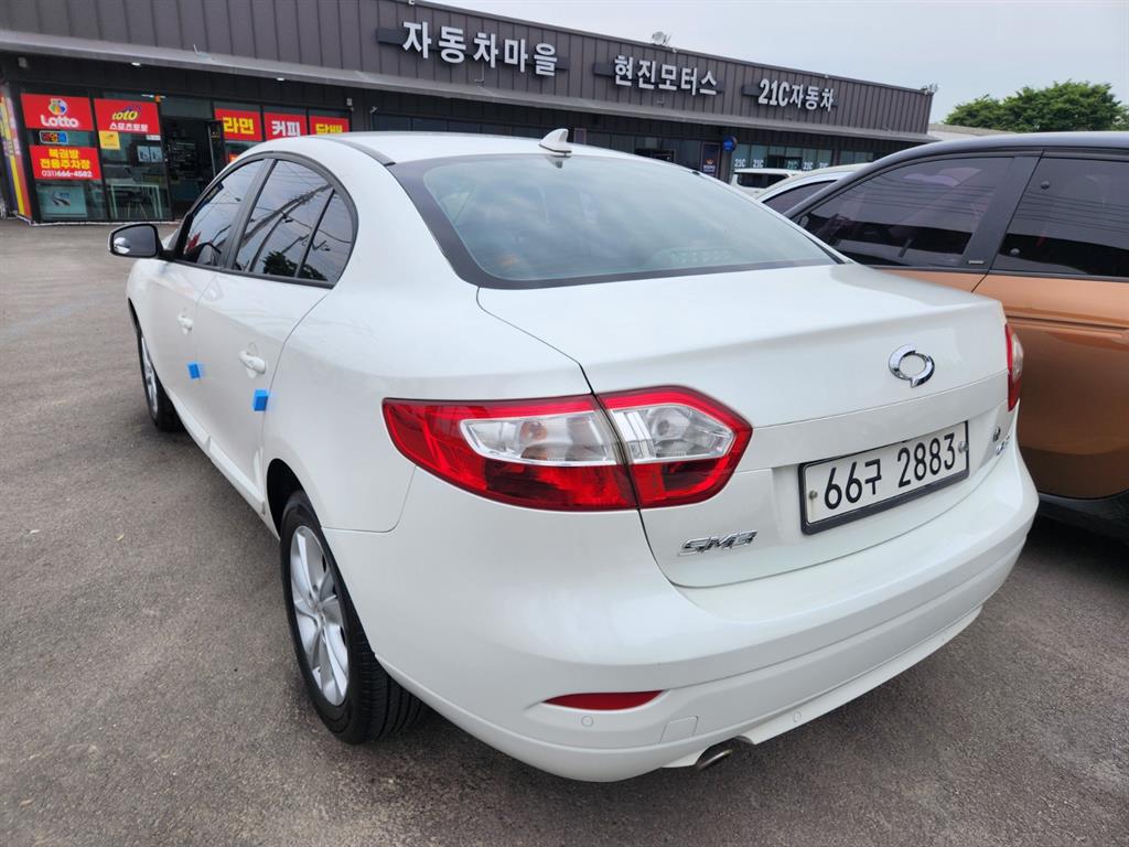 SAMSUNG SM3 - Vista 4