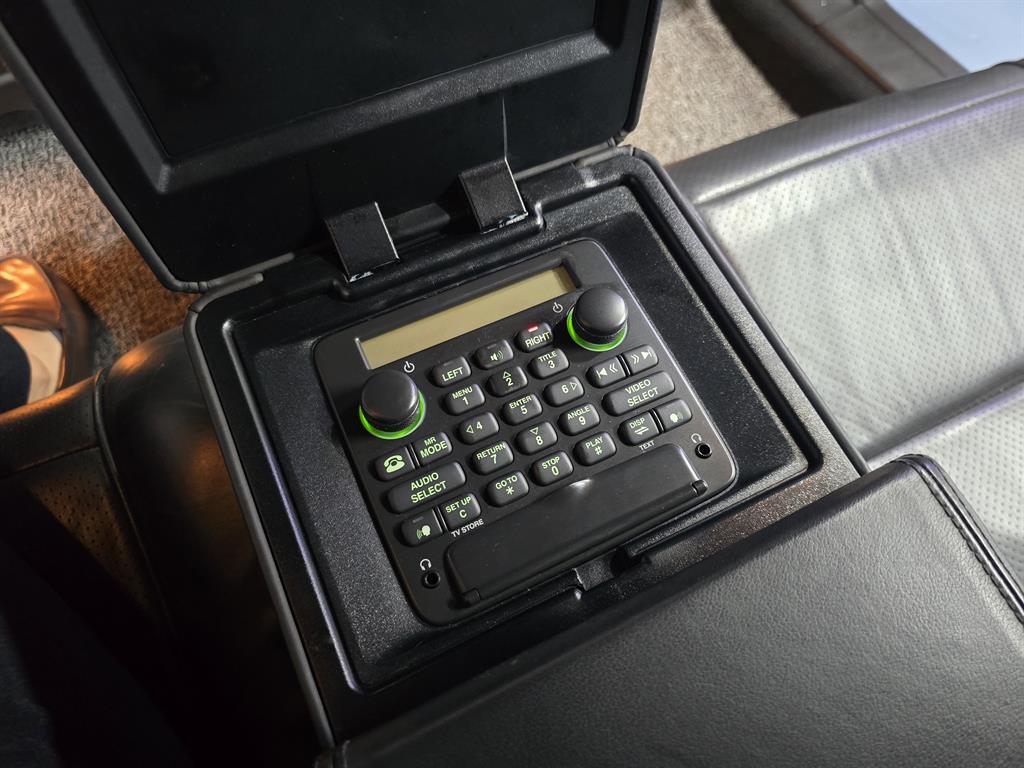 Jaguar XJ 2008 Negro - Importación desde Corea - HF Imports Iquique - Foto 20