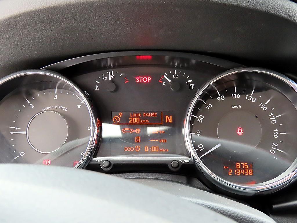 Peugeot 3008 - Vista 9