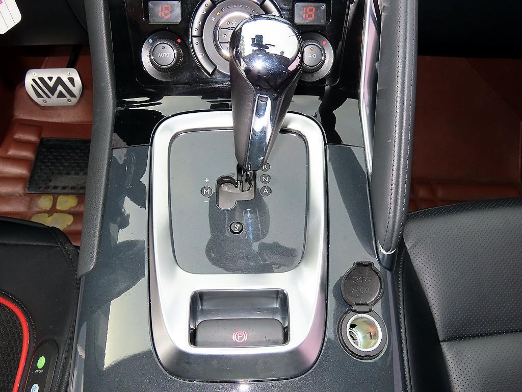 Peugeot 3008 - Vista 11