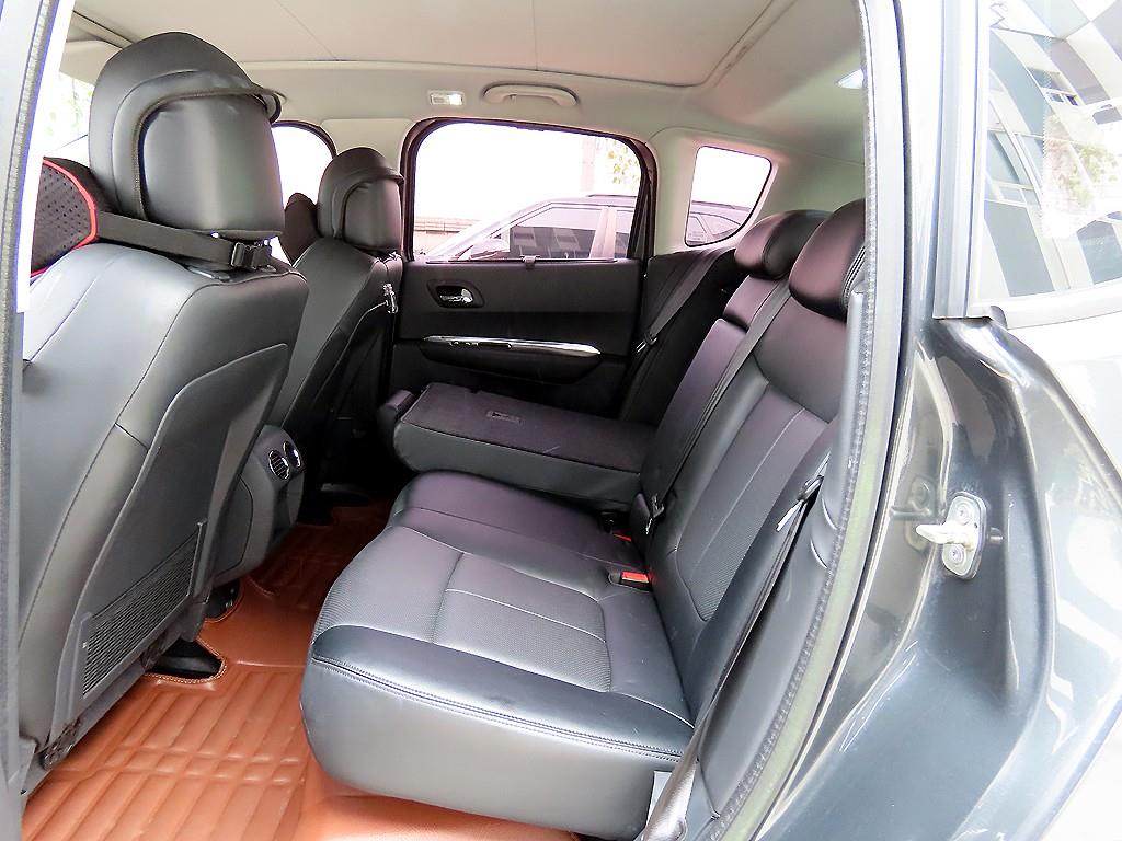 Peugeot 3008 - Vista 6