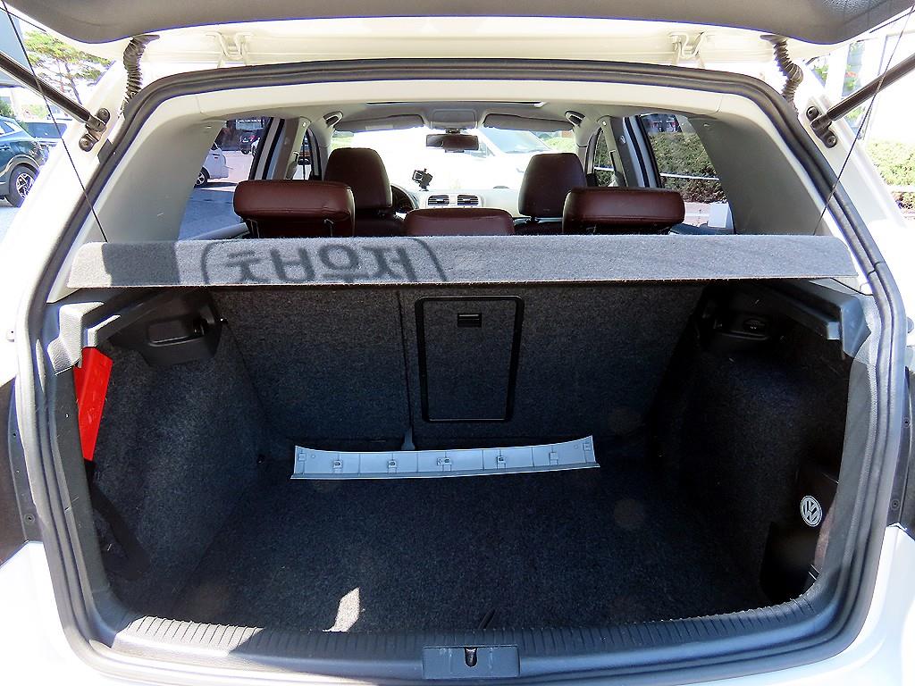 Volkswagen Golf 2024 Blanco - Importación desde Corea - HF Imports Iquique - Foto 17