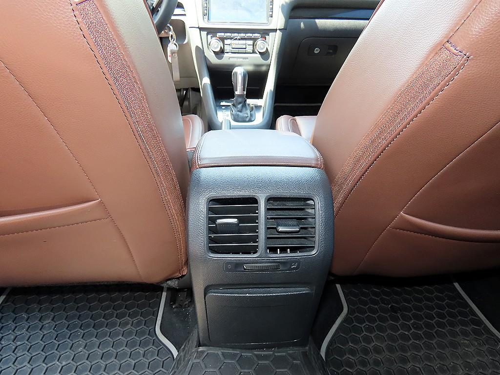 Volkswagen Golf 2024 Blanco - Importación desde Corea - HF Imports Iquique - Foto 15